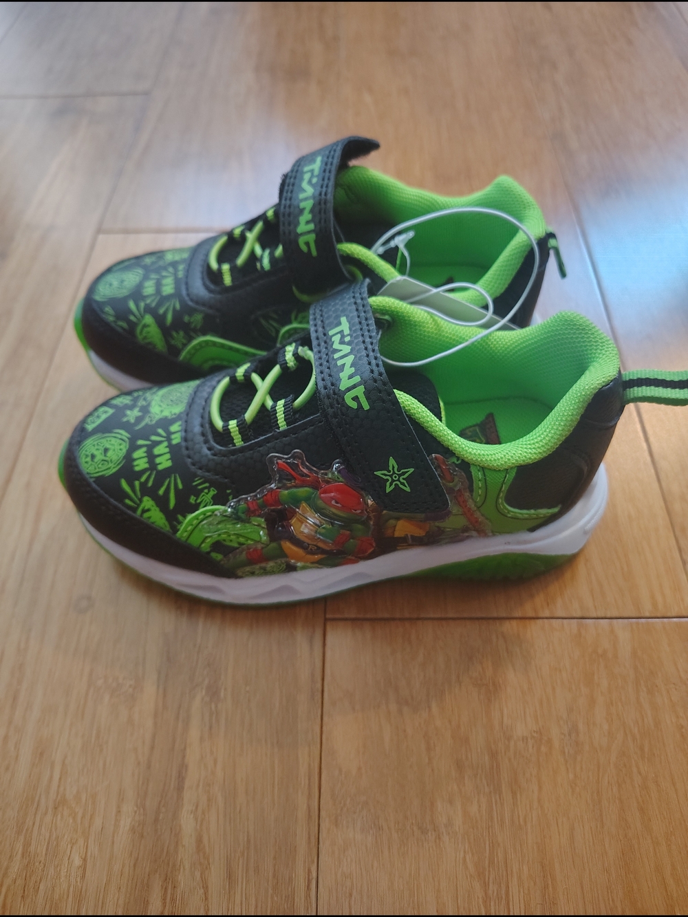 Kids Light Up TMNT Sneakers